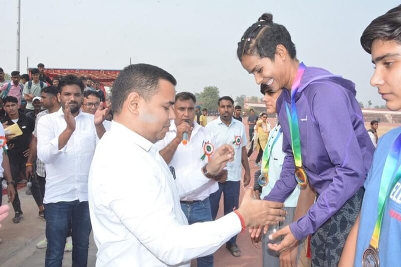 Jeet Roadways - Clients 126